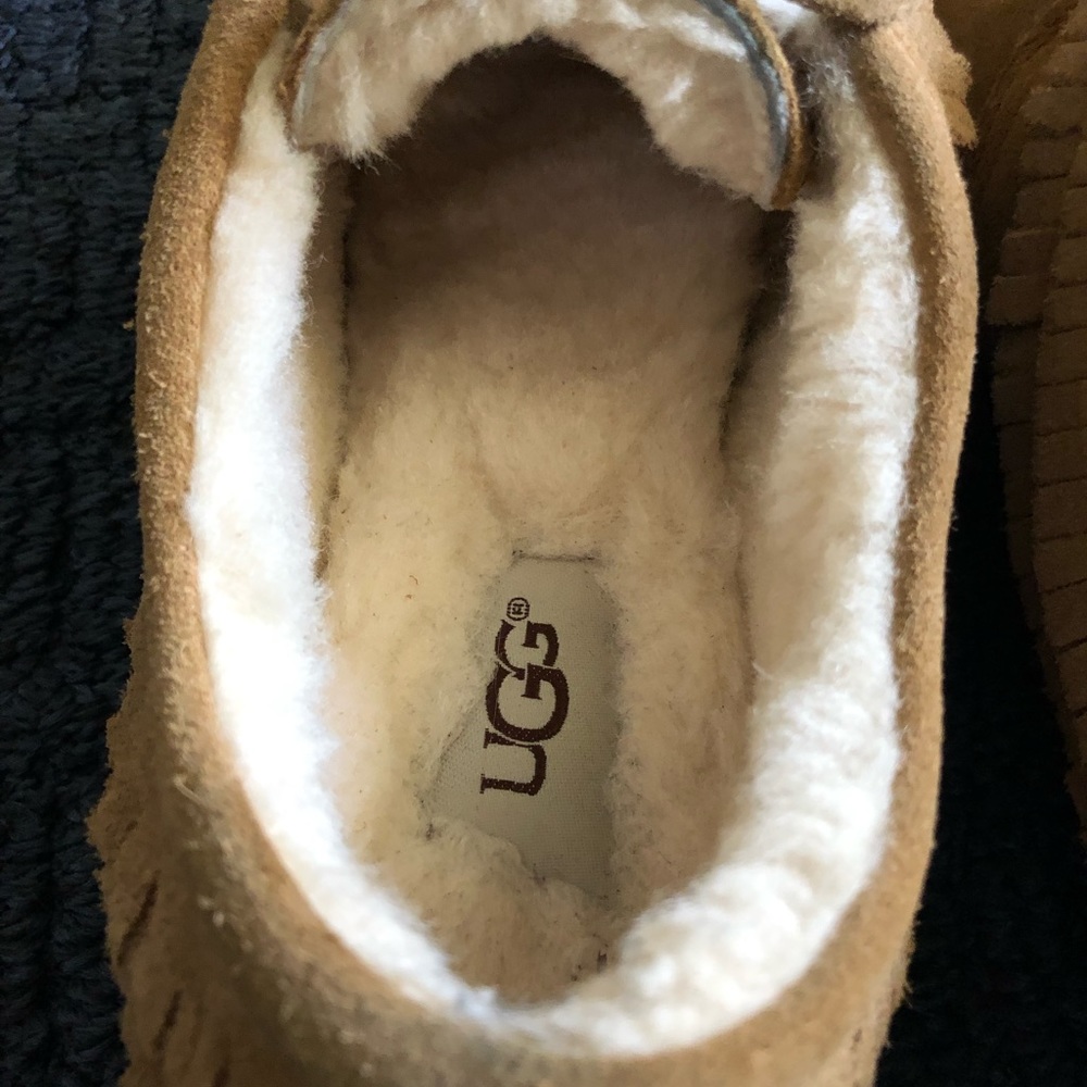 Slippers - Picture 6 of 8